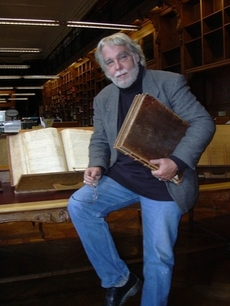 Professional headshot of Robert Hatch